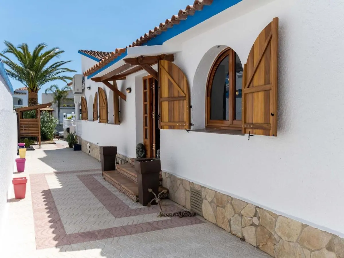 Holiday Home Romulia By Interhome Empuriabrava